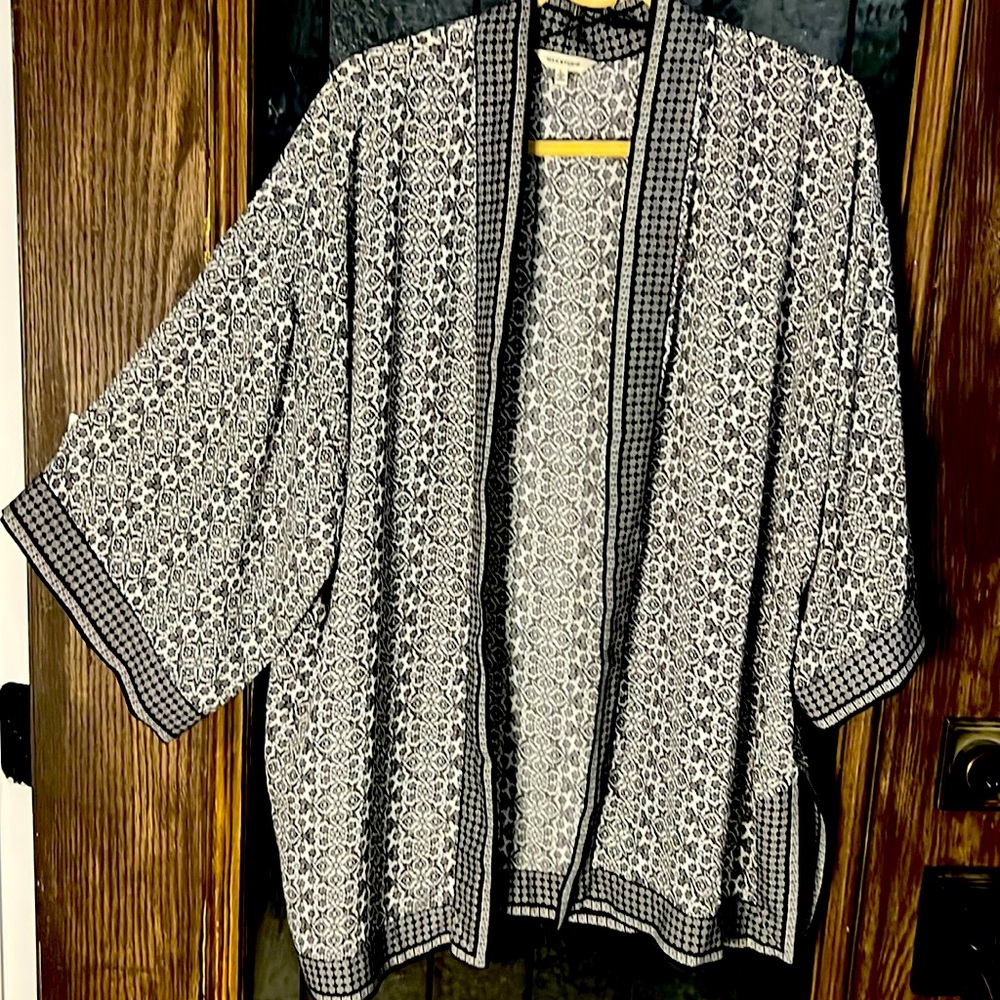 Max Studio Kimono